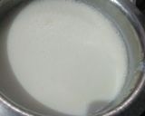 A picture of step 3 of Caremel Firni.