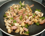 Foto del paso 4 de la receta: Pasta con bacon y champiñones
