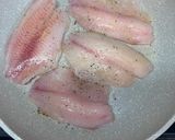 Foto del paso 1 de la receta: Pescado Asado con Ensalada Fresca