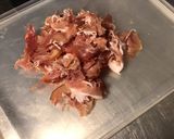 Une image de l'étape 3 de Tagliatelles au pesto de céleri & pistaches au jambon cru.
