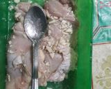 Foto langkah ke 1 dari resep Steak ayam white sauce.