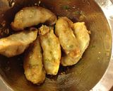 A picture of step 4 of Easy and Delicious Remake: Fried Dumplings with Sweet and Sour Scallion Sauce.