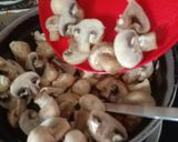 தேங்காய் பால் மஷ்ரூம் பிரியாணி.. ரெசிபி ஸ்டேப் 5 புகைப்படம்