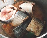 Hình bước làm 2 của món Cá Đối Kho Nước