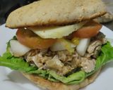 Foto del paso 11 de la receta: Sánduche🥪de pollo🍗manzana🍏 y cebolla🧅caramelizadas con queso🧀y vegetales frescos🥗