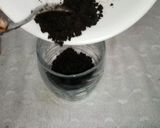 A picture of step 4 of Sesame and Oreo biscuit custard.