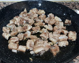 Foto del paso 3 de la receta: Arroz con costillejas y garbanzos