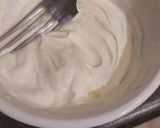 Une image de l'étape 1 de Pickles de concombres en sucré salé avec ses billes de tomates basilic.