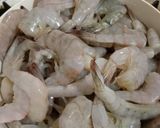 Foto langkah ke 1 dari resep Udang Saus Tiram.