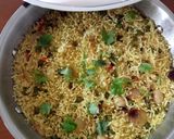 A picture of step 6 of Matar mushroom pulao.