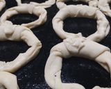 Foto del paso 5 de la receta: Medialunas de grasa