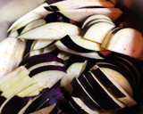 A picture of step 1 of Original Sesame Oil Miso Soup with Eggplant.