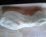 A picture of step 1 of Othmaliyeh Kunafa with Cream.