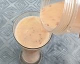 A picture of step 4 of Plum-Coco Dream Drink.