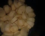 A picture of step 1 of Potatoes in kidney sauce.