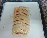 Foto del paso 5 de la receta: Trenza de hojaldre con jamón y queso