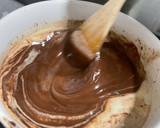Foto del paso 3 de la receta: Cobertura de chocolate