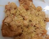 A picture of step 2 of Samosa chat.