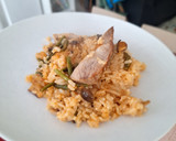 Foto del paso 7 de la receta: Paella de secreto de cerdo, espárragos trigueros y setas variadas