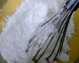 Foto langkah ke 4 dari resep Muffin Keju (no mixer).