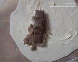 A picture of step 2 of Walnut chocolate bun.