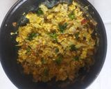 A picture of step 5 of Egg bhurji.