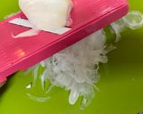 A picture of step 1 of Onion and Crab Sticks Salad.