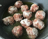 Foto del paso 1 de la receta: Pelotas cartageneras al ajo aceite
