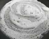 A picture of step 4 of Mutta Dosa (egg dosa).