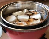 A picture of step 6 of Scallop, Pork Rib, and Daikon Soup.