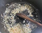 Foto del paso 1 de la receta: Arroz con salchichas Viena arequipeña!