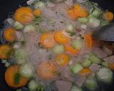 Foto langkah ke 3 dari resep Sop Oyong.