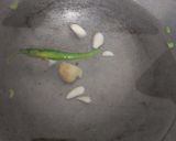 A picture of step 2 of Palak -Paneer.