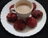 A picture of step 4 of Beetroot appam.