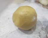 Hình bước làm 5 của món Bánh nướng mochi chà bông trứng muối