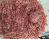Foto del paso 1 de la receta: Albóndigas con tomate (sin aceite ni harina)