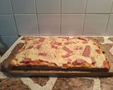 Foto del paso 9 de la receta: Pizza crocante con queso muzzarella y un toque de panceta
