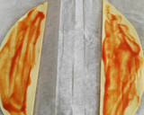 Foto del paso 2 de la receta: Maxi empanadilla de lomo y queso de cabra