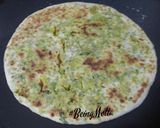 A picture of step 6 of Lilvaa Paratha/ Pigeon Peas Paratha.