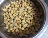 A picture of step 1 of Kabuli chana chaat.