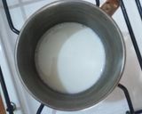 Foto del paso 1 de la receta: Medialunas sin manteca