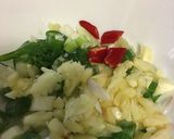 干燒大蝦 Dry Fried Shrimps with Garlic and Scallions的食譜步驟2照片