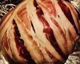 Foto del paso 2 de la receta: Bola de Kafta y Tocineta acompañado de Corona de Rugula semillada