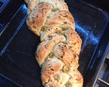 Foto del paso 8 de la receta: Pan trenzado con aceitunas