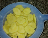 Foto del paso 1 de la receta: Patatas en salsa a mi manera