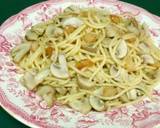 Foto del paso 3 de la receta: Espaguetis con champiñón al ajillo