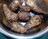 A picture of step 1 of Shukhi Arbi Masala.