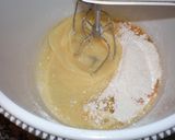 Foto del paso 2 de la receta: Torta de mousse de chocolate rellena de crema con durazno