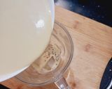 A picture of step 2 of Instant Gulkand thandai.