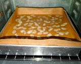 Foto langkah ke 4 dari resep Gluten Free Palm Sugar Cake.